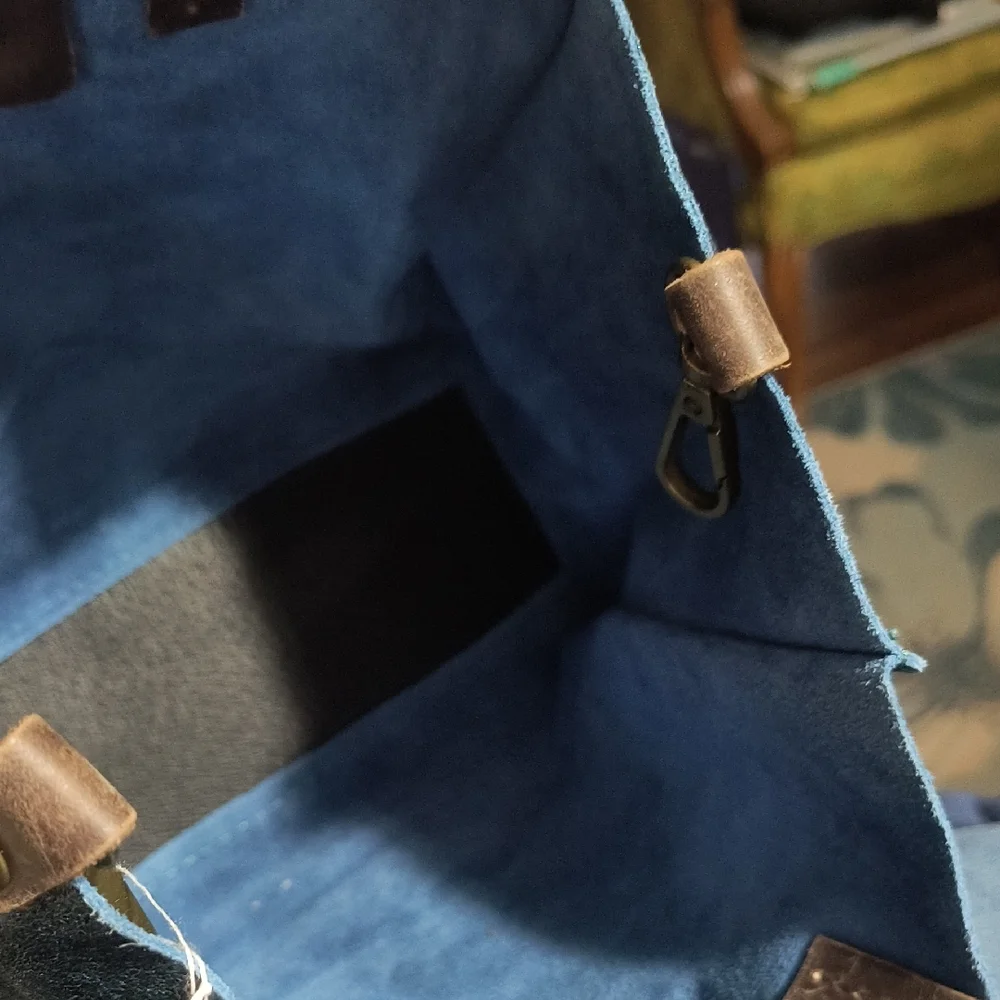 Super Cute Leather Shimmer Blue Tote Bag - Picture 4 of 5